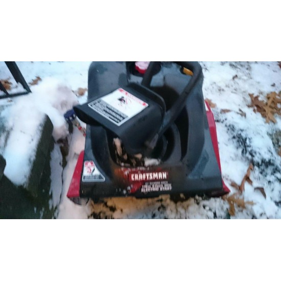 Craftsman 单级扫雪机。 运行良好状况良好